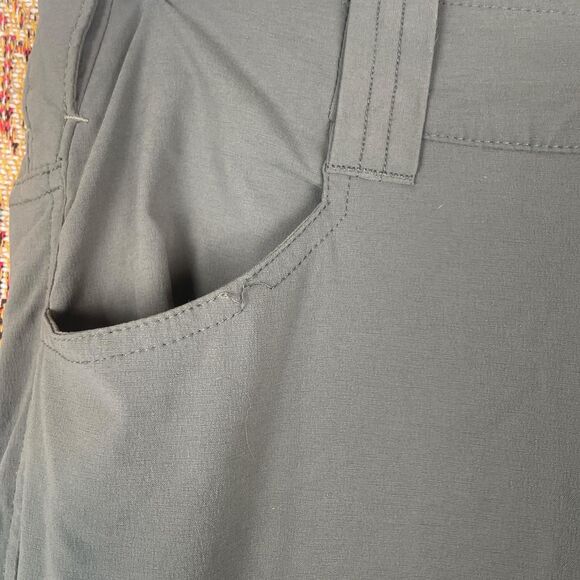 Columbia Omni-Shield pants woman’s convertible khaki hiking pants - Picture 3 of 6